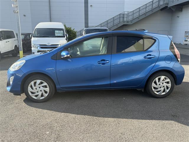 アクア Ｓ　純正ナビ（ＦＭ／ＡＭ／ＣＤ／ＤＶＤ／ＢＴ）　フルセグＴＶ　バックカメラ　前席シートヒーター　オートライト　ビルトインＥＴＣ　プッシュスタート　スマートキー　ハロゲンライト　アイドリングストップ（31枚目）