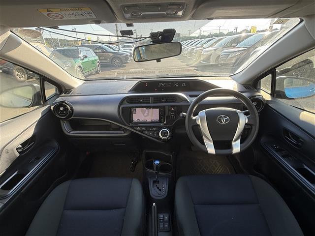 アクア Ｓ　純正ナビ（ＦＭ／ＡＭ／ＣＤ／ＤＶＤ／ＢＴ）　フルセグＴＶ　バックカメラ　前席シートヒーター　オートライト　ビルトインＥＴＣ　プッシュスタート　スマートキー　ハロゲンライト　アイドリングストップ（42枚目）