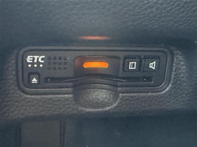 Ｎ－ＢＯＸカスタム Ｇ・Ｌホンダセンシング　純正ナビ　バックカメラ　ＥＴＣ　両側パワースライドドア　ステアリングスイッチ　シートヒーター　ＬＥＤヘッドライト　オートライト　フォグライト　スマートキー　プッシュスタート　アイドリングストップ（14枚目）