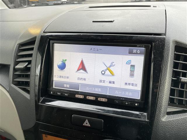 ルークス Ｇ　純正７インチナビ　ワンセグＴＶ　片側パワースライドドア　ＥＴＣ　プッシュスタート　スマートキー　ハロゲンヘッドライト（3枚目）