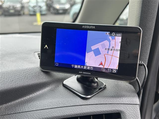 ヴェルファイア ２．４Ｚ　両側パワースライドドア　フリップダウンモニター　純正７インチＨＤＤナビ　ワンセグＴＶ　ＥＴＣ　オットマンシート　社外１７インチアルミホイール　プッシュスタート　スマートキー（4枚目）