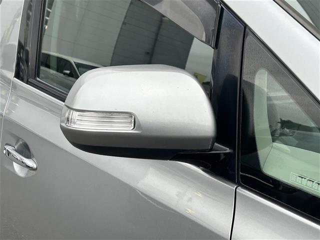 ヴェルファイア ２．４Ｚ　両側パワースライドドア　フリップダウンモニター　純正７インチＨＤＤナビ　ワンセグＴＶ　ＥＴＣ　オットマンシート　社外１７インチアルミホイール　プッシュスタート　スマートキー（37枚目）