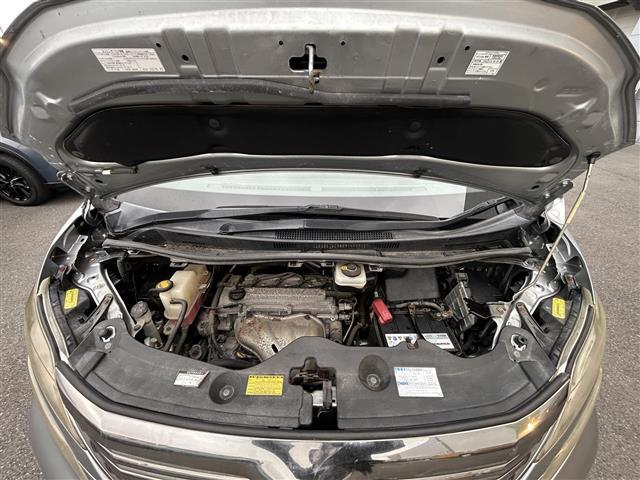 ヴェルファイア ２．４Ｚ　両側パワースライドドア　フリップダウンモニター　純正７インチＨＤＤナビ　ワンセグＴＶ　ＥＴＣ　オットマンシート　社外１７インチアルミホイール　プッシュスタート　スマートキー（40枚目）