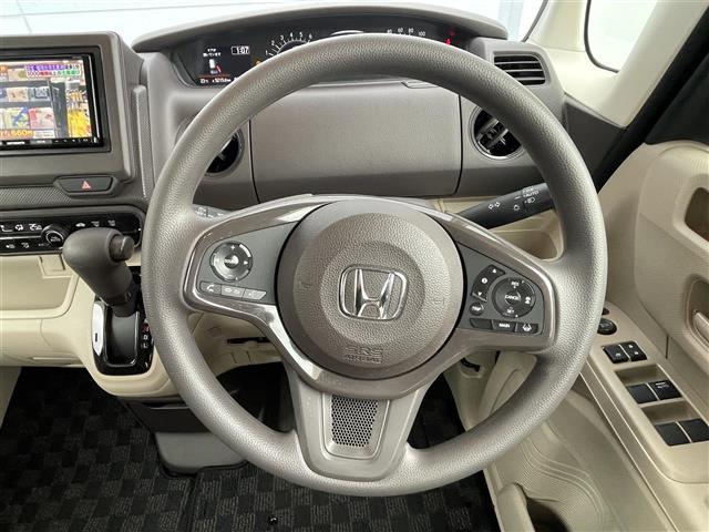 N-BOX Gホンダセンシング 社外ナビ バックカメラ 両側スライドドア ビルトインETC クルーズコントロール オートライト LEDヘッドライト 衝突被害軽減ブレーキ レーンキープアシスト プッシュスタート スマートキー(5枚目)