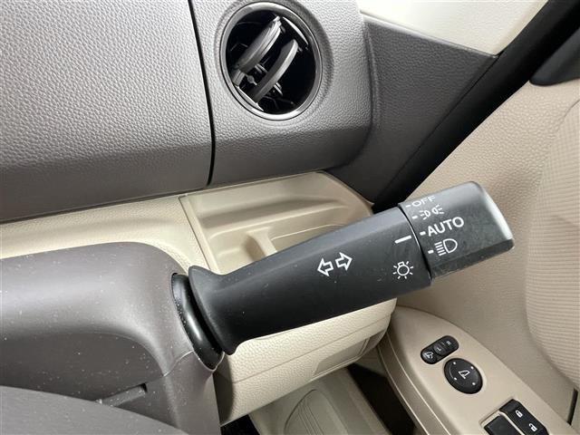 N-BOX Gホンダセンシング 社外ナビ バックカメラ 両側スライドドア ビルトインETC クルーズコントロール オートライト LEDヘッドライト 衝突被害軽減ブレーキ レーンキープアシスト プッシュスタート スマートキー(9枚目)