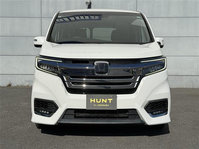 ステップワゴンスパーダ ｅ：ＨＥＶスパーダ　Ｇ　ホンダセンシング　ホンダセンシング　純正１０インチナビ（ＶＸＵ－２２７ＳＷｉ）フルセグＴＶ　ＣＤ／ＤＶＤ／ＳＤ／ＵＳＢ　ＡｐｐｌｅＣａｒＰｌａｙ　ビルトインＥＴＣ　バックカメラ　ステアリングスイッチ　ＡＣＣ　純正ＡＷ（28枚目）