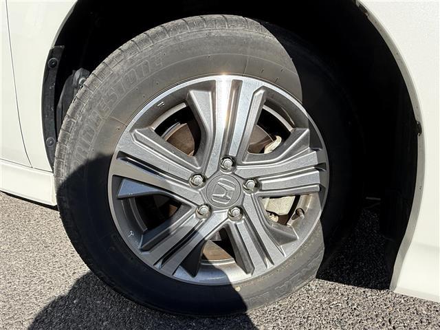 ステップワゴンスパーダ ｅ：ＨＥＶスパーダ　Ｇ　ホンダセンシング　ホンダセンシング　純正１０インチナビ（ＶＸＵ－２２７ＳＷｉ）フルセグＴＶ　ＣＤ／ＤＶＤ／ＳＤ／ＵＳＢ　ＡｐｐｌｅＣａｒＰｌａｙ　ビルトインＥＴＣ　バックカメラ　ステアリングスイッチ　ＡＣＣ　純正ＡＷ（38枚目）