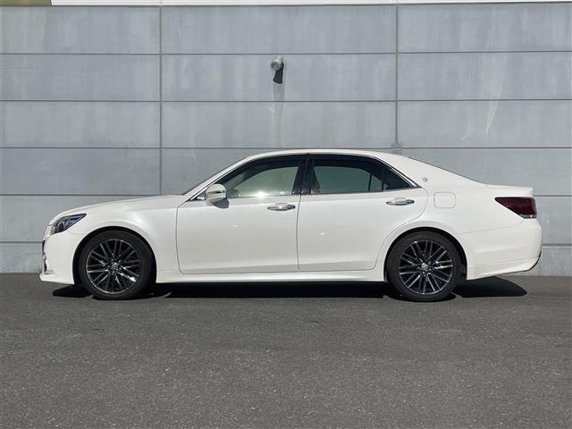 クラウン アスリートS 純正ナビ フルセグTV CD/DVD/Bluetooth バックカメラ ETC ステアリングスイッチ レーダークルーズコントロール 純正LEDヘッドライト オートライト フォグランプ 純AW 純マット(31枚目)