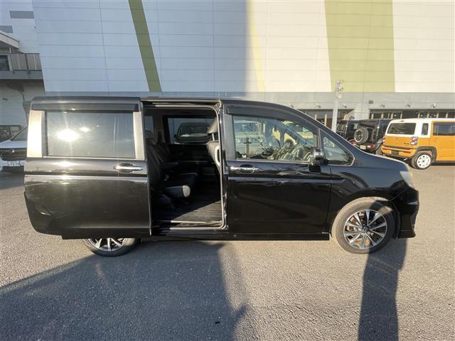 ステップワゴンスパーダ Ｚ　クールスピリット　純正ナビ　バックカメラ　ＥＴＣ　両側パワースライド　パドルシフト　フリップダウンモニター（34枚目）