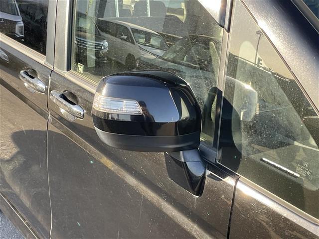 ステップワゴンスパーダ Ｚ　クールスピリット　純正ナビ　バックカメラ　ＥＴＣ　両側パワースライド　パドルシフト　フリップダウンモニター（37枚目）