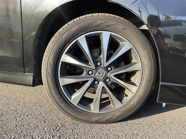 ステップワゴンスパーダ Ｚ　クールスピリット　純正ナビ　バックカメラ　ＥＴＣ　両側パワースライド　パドルシフト　フリップダウンモニター（38枚目）