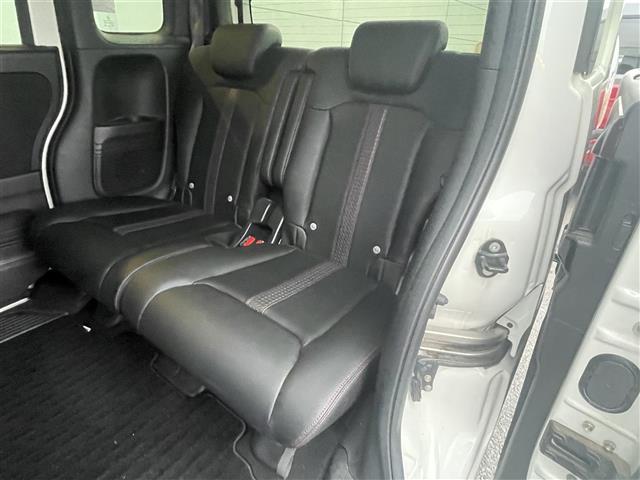 Ｎ－ＢＯＸカスタム Ｌターボ　ホンダセンシング／後ソナー　純正８インチナビ　バックカメラ　ステアリングスイッチ　パドルシフト　ＥＴＣ２．０　両側パワースライドドア　ＬＥＤヘッドライト／オートライト　スマートキー　プッシュスタート（24枚目）