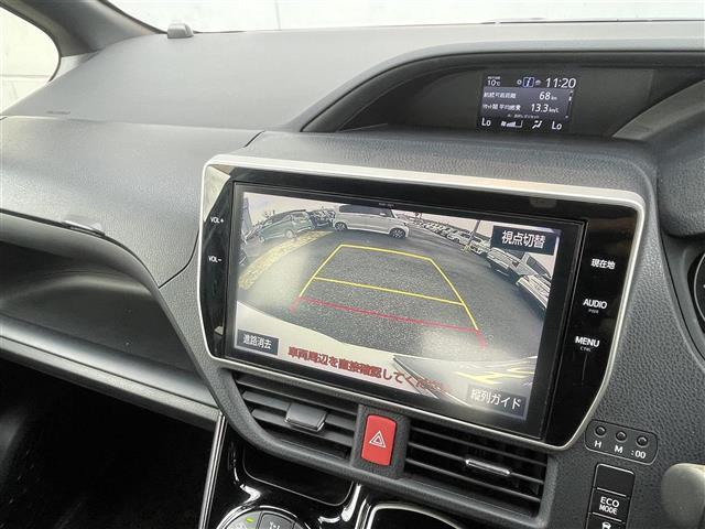 ヴォクシー ＺＳ　モデリスタエアロ（Ｆ／Ｓ／Ｒ）　セーフティセンス　フリップダウンモニター　純正１０インチナビ　バックカメラ　ＥＴＣ２．０　ステアリングスイッチ　両側パワースライドドア　ＬＥＤヘッドライト　オートライト（4枚目）