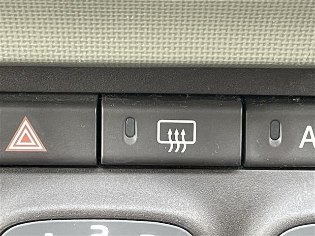 パッソ プラスハナ　純正ナビ　バックカメラ　ＥＴＣ　キーレスエントリー　フォグライト　純正フロアマット（15枚目）