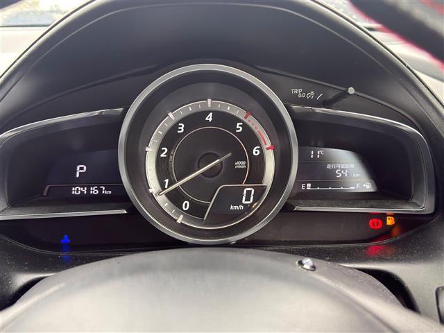 ＣＸ－３ ＸＤ　ツーリング　ＢＯＳＥサウンド　ＢＳＭ　ＨＵＤ　クルーズコントロール　純正ナビ　バックカメラ　ステアリングスイッチ　パドルシフト　ＬＥＤライト　ハーフレザーシート　シートヒーター　社外１６インチＡＷ（12枚目）