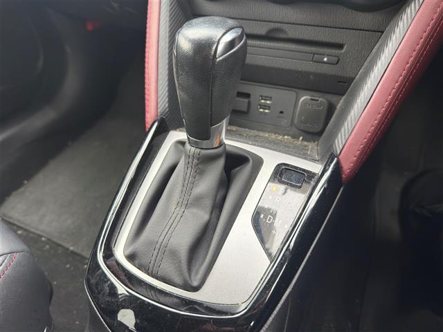 ＣＸ－３ ＸＤ　ツーリング　ＢＯＳＥサウンド　ＢＳＭ　ＨＵＤ　クルーズコントロール　純正ナビ　バックカメラ　ステアリングスイッチ　パドルシフト　ＬＥＤライト　ハーフレザーシート　シートヒーター　社外１６インチＡＷ（13枚目）