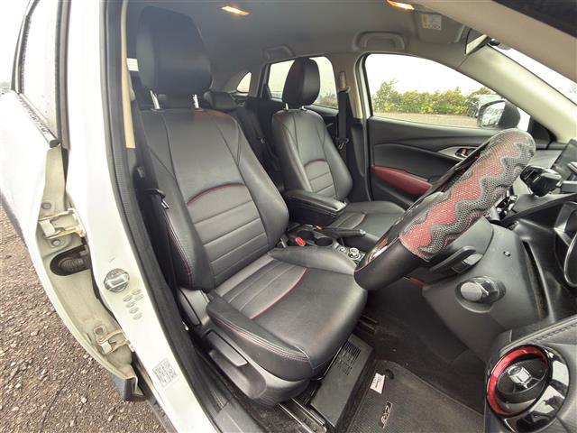 ＣＸ－３ ＸＤ　ツーリング　ＢＯＳＥサウンド　ＢＳＭ　ＨＵＤ　クルーズコントロール　純正ナビ　バックカメラ　ステアリングスイッチ　パドルシフト　ＬＥＤライト　ハーフレザーシート　シートヒーター　社外１６インチＡＷ（23枚目）