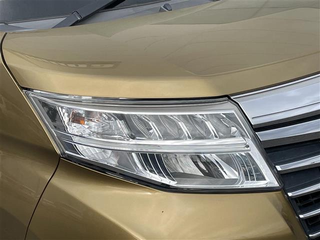 トール カスタムＧ　ＳＡＩＩ　フリップダウンモニター　９インチナビ　全方位カメラ　ＥＴＣ　両側パワースライドドア　ステアリングスイッチ　ＬＥＤヘッドライト　オートライト　フォグライト　純正フロアマット　純正１４インチＡＷ（36枚目）