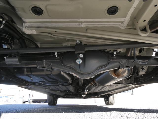 クロスビー ハイブリッドＭＺ　１．０Ｌターボ４ＷＤ　全方位カメラ　２トーンルーフ　ＬＥＤヘッド＆フォグ　ソナ－　アダプティブクルコン　レ－ンキ－プ　踏み間違い防止　フルフラット　シ－トヒ－ター　Ｍハイブリッド　前後横ウォークスルー（9枚目）