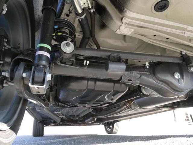 クロスビー ハイブリッドＭＺ　１．０Ｌターボ４ＷＤ　全方位カメラ　２トーンルーフ　ＬＥＤヘッド＆フォグ　ソナ－　アダプティブクルコン　レ－ンキ－プ　踏み間違い防止　フルフラット　シ－トヒ－ター　Ｍハイブリッド　前後横ウォークスルー（11枚目）