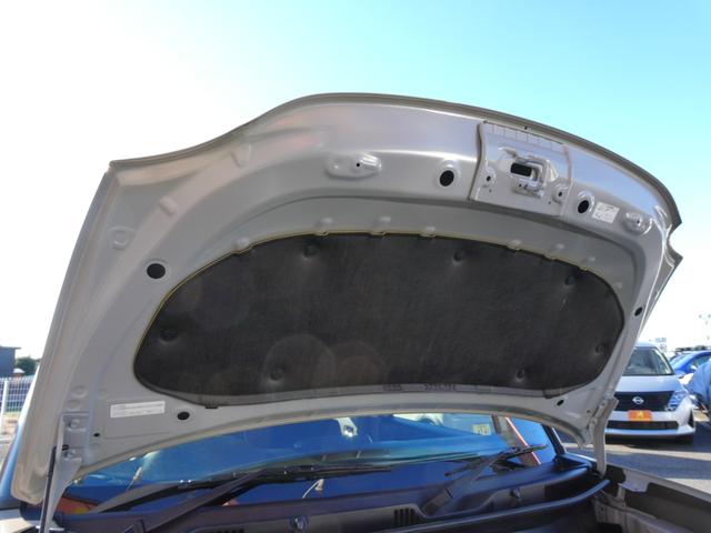 クロスビー ハイブリッドＭＺ　１．０Ｌターボ４ＷＤ　全方位カメラ　２トーンルーフ　ＬＥＤヘッド＆フォグ　ソナ－　アダプティブクルコン　レ－ンキ－プ　踏み間違い防止　フルフラット　シ－トヒ－ター　Ｍハイブリッド　前後横ウォークスルー（12枚目）