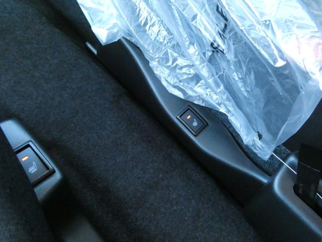 クロスビー ハイブリッドＭＺ　１．０Ｌターボ４ＷＤ　全方位カメラ　２トーンルーフ　ＬＥＤヘッド＆フォグ　ソナ－　アダプティブクルコン　レ－ンキ－プ　踏み間違い防止　フルフラット　シ－トヒ－ター　Ｍハイブリッド　前後横ウォークスルー（39枚目）