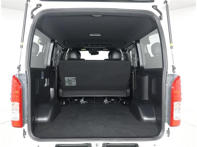 ハイエースバン スーパーGL ダークプライムII 純正ナビ・バックカメラ・ETC車載器・純正イモビライザー付・純正ホイール・LEDヘッドライト・スマートキー・TV(フルセグ)・CD・DVD再生可・衝突被害軽減ブレーキ・フロントスポイラー・純正ホイール(18枚目)