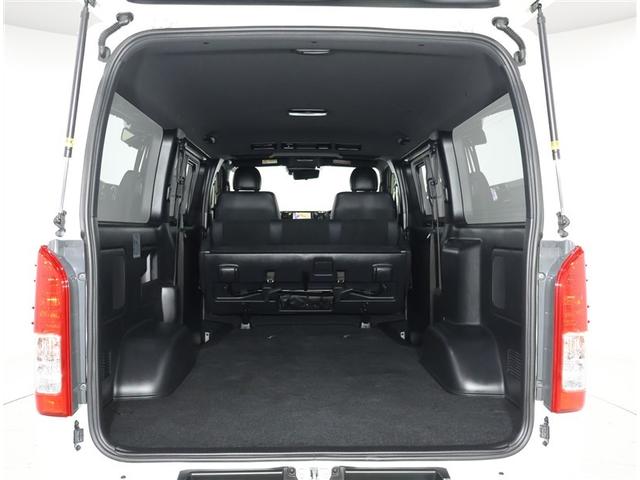 ハイエースバン スーパーGL ダークプライムII 純正ナビ・バックカメラ・ETC車載器・純正イモビライザー付・純正ホイール・LEDヘッドライト・スマートキー・TV(フルセグ)・CD・DVD再生可・衝突被害軽減ブレーキ・フロントスポイラー・純正ホイール(20枚目)