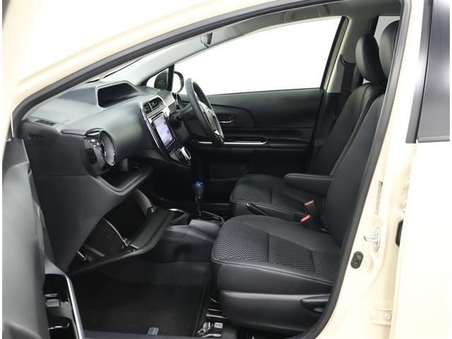 アクア クロスオーバー トヨタ認定中古車・純正9インチナビ・CD/DVD再生可・地デジ(フルセグ)・バックカメラ・ドライブレコーダー・スマートキー・ETC2.0・LEDヘッドライト・純正アルミホイール・ワンオーナー(17枚目)