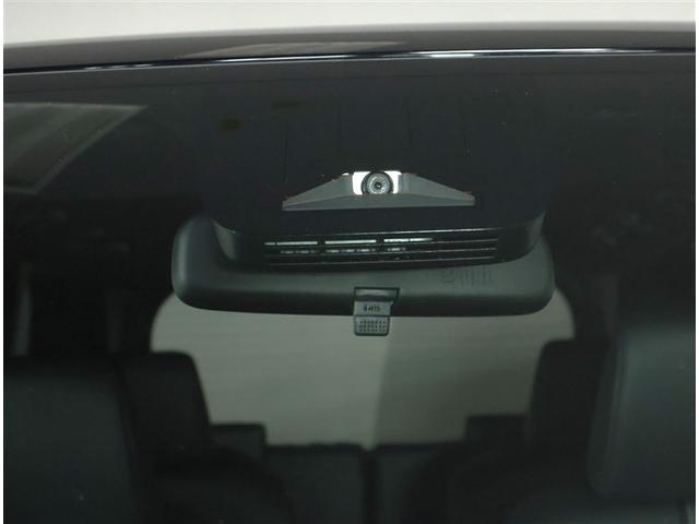 ノア ハイブリッドＳ－Ｚ　トヨタ認定中古車　禁煙・ワンオーナー・後席モニター・シートヒーター・純正ＤＡナビ・フルセグＴＶ・バックカメラ・ＥＴＣ２．０・ＡＣ１００Ｖ電源・両側電動スライドドア・ＬＥＤヘッドライト・衝突被害軽減（11枚目）