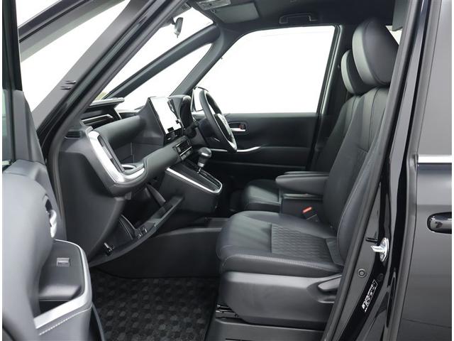 ノア ハイブリッドＳ－Ｚ　トヨタ認定中古車　禁煙・ワンオーナー・後席モニター・シートヒーター・純正ＤＡナビ・フルセグＴＶ・バックカメラ・ＥＴＣ２．０・ＡＣ１００Ｖ電源・両側電動スライドドア・ＬＥＤヘッドライト・衝突被害軽減（18枚目）