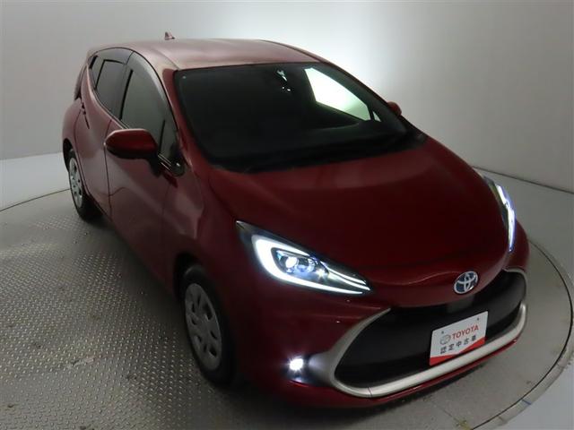 アクア Ｇ　トヨタ認定中古車・衝突軽減ブレーキ・車線逸脱警報・先進ライト・シートヒーター・クルーズコントロール・全周囲モニター・横滑り防止装置・ワンオーナー・前後ドライブレコーダー・ＬＥＤヘッドライト・ＥＴＣ（10枚目）