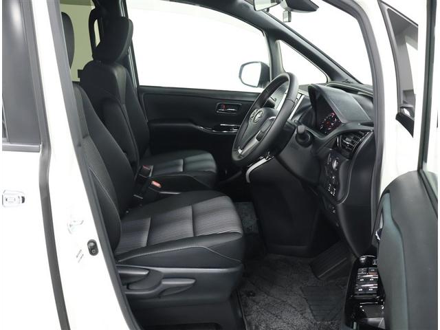 ヴォクシー ZS 煌II トヨタ認定中古車 ワンオーナー 衝突被害軽減ブレーキ ペダル踏み間違え急発進抑制装置 車線逸脱警報 先進ライトTコネクトナビ DVD再生 フルセグテレビ ETC LEDヘッドライト(12枚目)