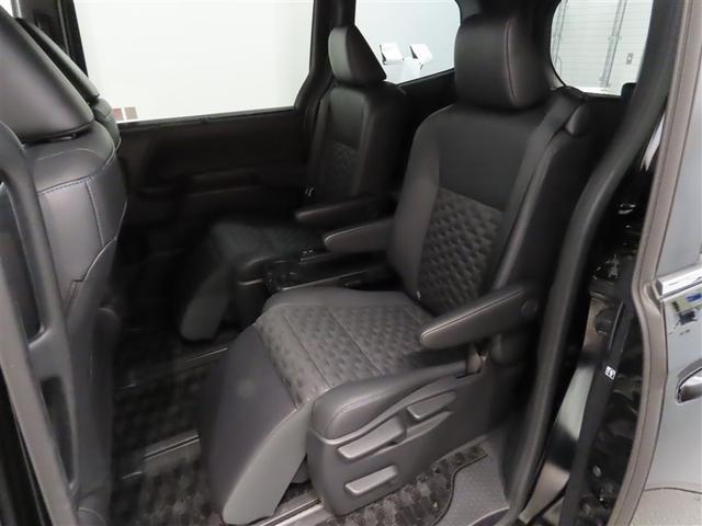 ヴォクシー S-Z ワンオーナー 衝突被害軽減ブレーキ ペダル踏み間違え急発進抑制装置 ブラインドスポットモニター 車線逸脱警報 先進ライト Tコネクトナビ DVD再生 フルセグテレビ ETC ドライブレコーダー(11枚目)