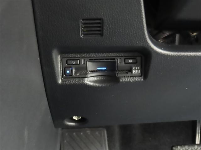 ヴォクシー S-Z ワンオーナー 衝突被害軽減ブレーキ ペダル踏み間違え急発進抑制装置 ブラインドスポットモニター 車線逸脱警報 先進ライト Tコネクトナビ DVD再生 フルセグテレビ ETC ドライブレコーダー(14枚目)