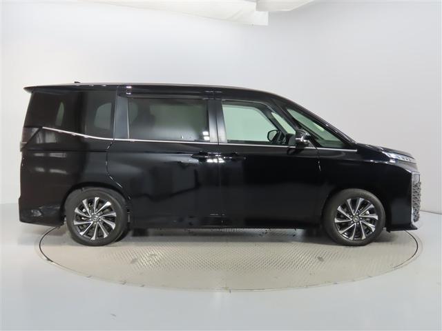 ヴォクシー S-Z ワンオーナー 衝突被害軽減ブレーキ ペダル踏み間違え急発進抑制装置 ブラインドスポットモニター 車線逸脱警報 先進ライト Tコネクトナビ DVD再生 フルセグテレビ ETC ドライブレコーダー(24枚目)