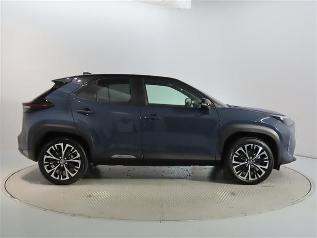 ヤリスクロス Ｚ　トヨタ認定中古車　ワンオーナー　衝突被害軽減ブレーキ　ペダル踏み間違え急発進抑制装置　ブラインドスポットモニター　車線逸脱警報　Ｔコネクトナビ　ドライブレコーダー　パノラミックビューモニター（23枚目）