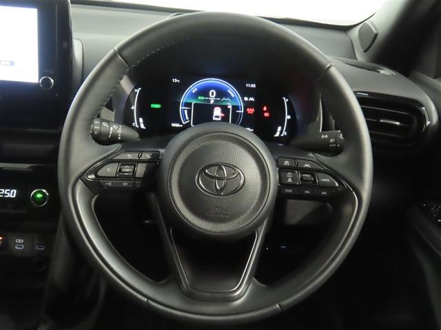 ヤリスクロス ハイブリッドZ 使用歴試乗車 トヨタ認定中古車 衝突被害軽減ブレーキ ペダル踏み間違え急発進抑制装置 ブラインドスポットモニター ペダル踏み間違え急発進抑制装置 ドライブレコーダー パノラミックビューモニター(25枚目)