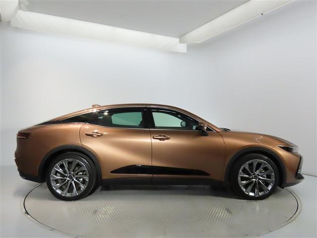 クラウンクロスオーバー Gアドバンスド・レザーパッケージ トヨタ認定中古車 本革パワーシート 衝突被害軽減ブレーキ ペダル踏み間違え急発進抑制装置 ブラインドスポットモニター 車線逸脱警報 Tコネクトナビ パノラミックビューモニター ドライブレコーダー(4枚目)