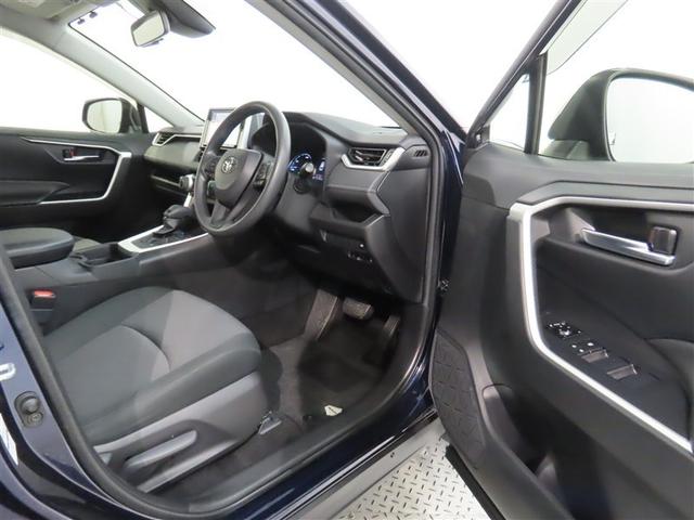 RAV4 ハイブリッドX トヨタ認定中古車 ワンオーナー 衝突被害軽減ブレーキ ペダル踏み間違え急発進抑制装置 車線逸脱警報 ブラインドスポットモニター Tコネクトナビ ドライブレコーダー フルセグテレビ DVD再生 ETC(8枚目)