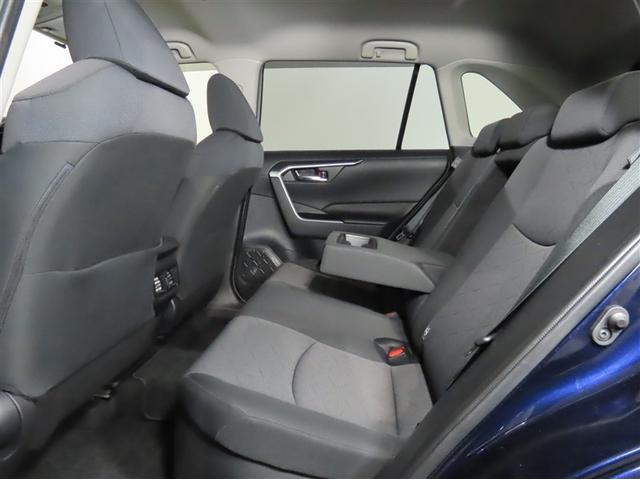 RAV4 ハイブリッドX トヨタ認定中古車 ワンオーナー 衝突被害軽減ブレーキ ペダル踏み間違え急発進抑制装置 車線逸脱警報 ブラインドスポットモニター Tコネクトナビ ドライブレコーダー フルセグテレビ DVD再生 ETC(11枚目)