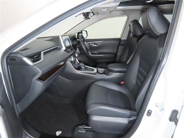 RAV4 G Zパッケージ トヨタ認定中古車 ワンオーナー サンルーフ 合成皮革パワーシート 衝突被害軽減ブレーキ ペダル踏み間違え急発進抑制装置 ブラインドスポットモニター 車線逸脱警報 Tコネクトナビ ドライブレコーダー(11枚目)