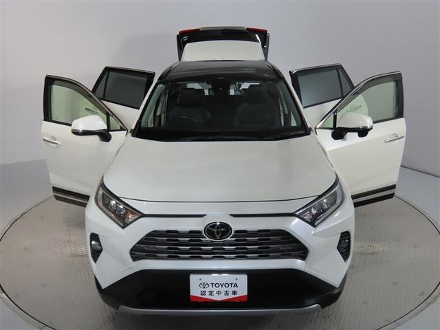 RAV4 G Zパッケージ トヨタ認定中古車 ワンオーナー サンルーフ 合成皮革パワーシート 衝突被害軽減ブレーキ ペダル踏み間違え急発進抑制装置 ブラインドスポットモニター 車線逸脱警報 Tコネクトナビ ドライブレコーダー(21枚目)