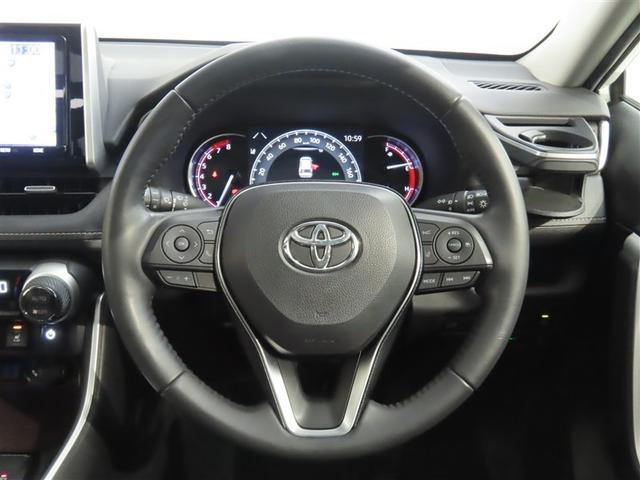 RAV4 G Zパッケージ トヨタ認定中古車 ワンオーナー サンルーフ 合成皮革パワーシート 衝突被害軽減ブレーキ ペダル踏み間違え急発進抑制装置 ブラインドスポットモニター 車線逸脱警報 Tコネクトナビ ドライブレコーダー(24枚目)