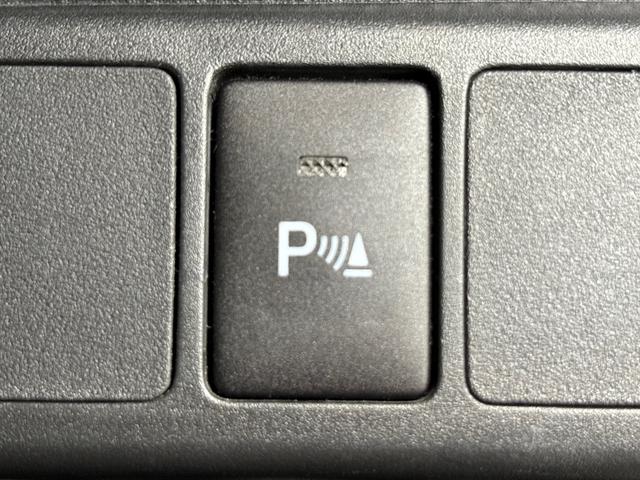 トール カスタムＧリミテッドＩＩＳＡＩＩＩ　／ワンオーナー／禁煙車／純正ＳＤナビ／ミュージックサーバー／ＵＳＢ／ＢＴＡ／Ｒカメラ／全周囲カメラ／ＥＴＣ／衝突軽減ブレーキ／Ｐセンサー／シートヒーター／ＬＥＤヘッドランプ／フォグライト／純正ＡＷ／（23枚目）