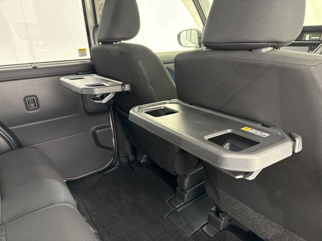 トール カスタムＧリミテッドＩＩＳＡＩＩＩ　／ワンオーナー／禁煙車／純正ＳＤナビ／ミュージックサーバー／ＵＳＢ／ＢＴＡ／Ｒカメラ／全周囲カメラ／ＥＴＣ／衝突軽減ブレーキ／Ｐセンサー／シートヒーター／ＬＥＤヘッドランプ／フォグライト／純正ＡＷ／（32枚目）