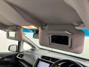 【あると便利な装備】運転席・助手席サンバイザーミラー+マップランプが装備されています
