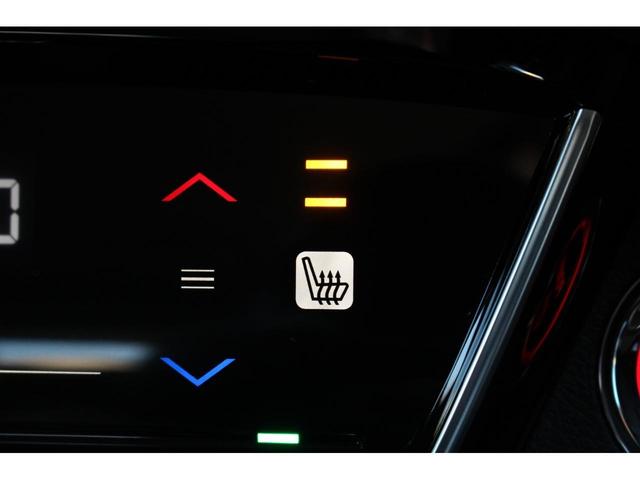 ハイブリッドＺ・ホンダセンシング　ＥＣＯＮ　ブレーキサポート　リアカメラ　ＬＥＤライト　シートヒーター　ＥＴＣ　スマキー　クルーズコントロール　カーテンエアバッグ　盗難防止　横滑り防止機能　オートエアコン　Ｗエアバッグ　パワステ(19枚目)