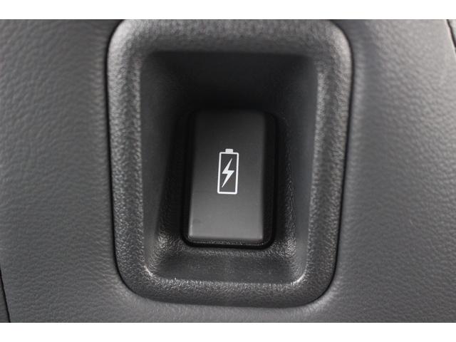 ステップワゴン ｅ：ＨＥＶスパーダ　プレミアムライン　マルチカメラ　Ｐテールゲート　Ｗエアコン　両側自動ドア　Ｆセグ　ＵＳＢ接続　クリアランスソナ　助手席エアバッグ　電格ミラー　スマートＫ　シ－トヒ－タ－　サイドカメラ　ＤＶＤ再生　バックカメラ　ドラレコ（39枚目）