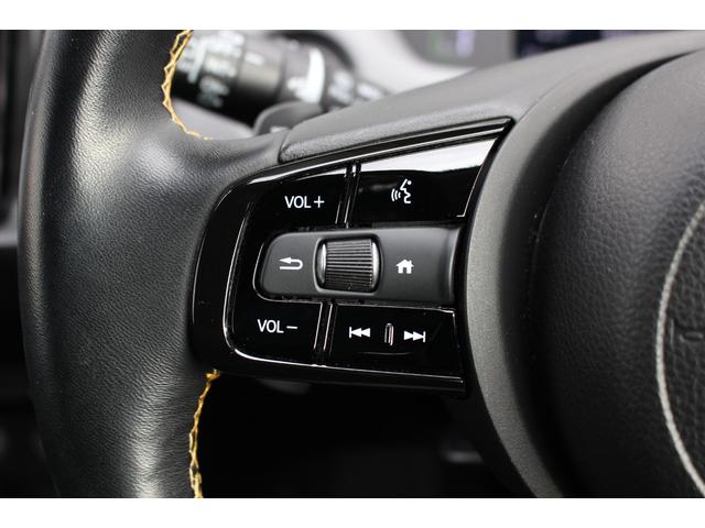 フィット e:HEV RS レーダークルーズ エアバッグ ナビ&TV パワーウィンドウ 助手席エアバッグ レーンアシスト Dレコ フルセグテレビ LEDヘッドランプ BTオーディオ セキュリティアラーム フルオートエアコン 禁煙(17枚目)